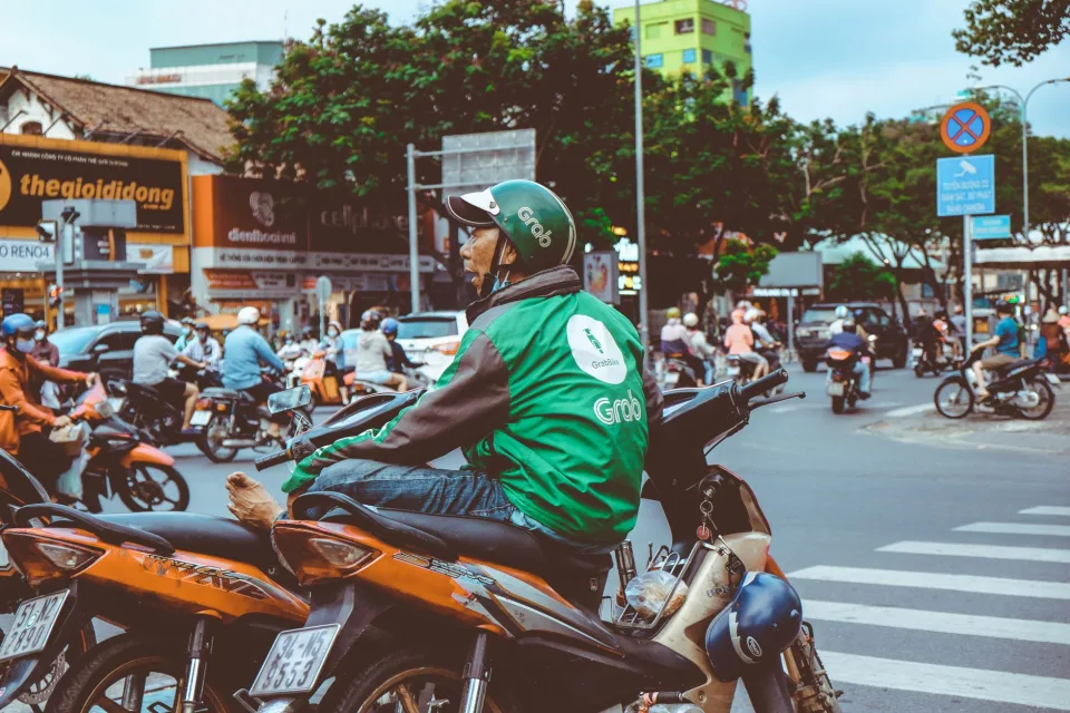 Dãy xe đời mới, sạch sẽ